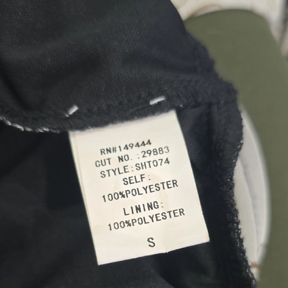 Chic Black and Cream Women's Blouse - Picture 4 of 6